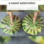 My French grandmother always sticks cloves into an onion. When I discovered why she did this, I was surprised, as I had never seen it before. Now, I do it myself and I’m absolutely thrilled with this trick. Let me explain what cloves in an onion are for